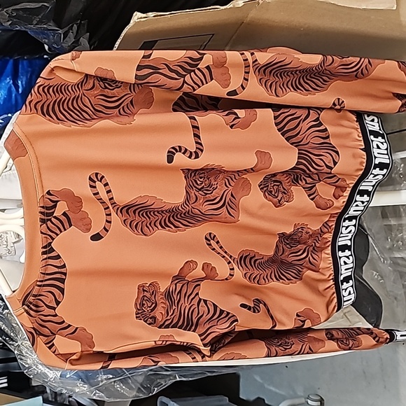 Cavalli shirt size small - Picture 2 of 4